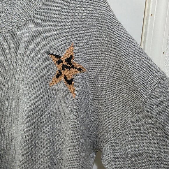 Rails Womens Crewneck Star Print Sweater Gray Size L Soft Knit Lightweight - Picture 9 of 10